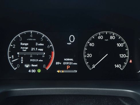 Used 2025 Honda Pilot EX-L image 23