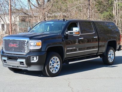 Certified 2016 GMC Sierra 2500 Denali w/ Duramax Plus Package
