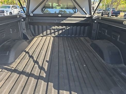 Used 2023 GMC Sierra 2500 Denali w/ Denali Ultimate Package image 15