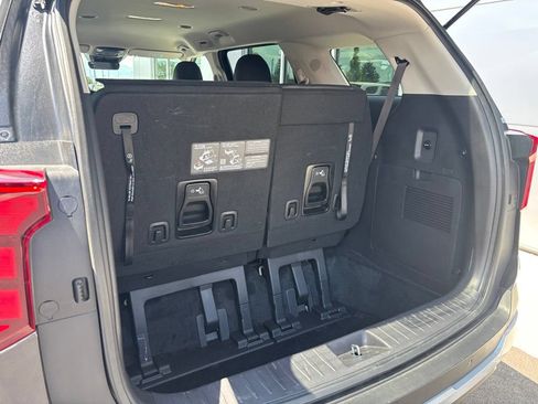 Certified 2026 Kia Carnival FWD image 19