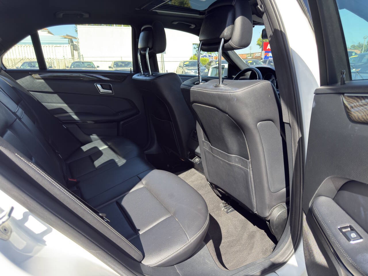 Used 2016 Mercedes-Benz E 350 Sedan image 12
