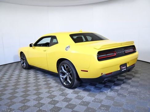 Used 2017 Dodge Challenger SXT Plus image 6