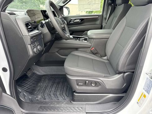 New 2026 Chevrolet Tahoe 4WD w/ 1FL Safety Package image 9