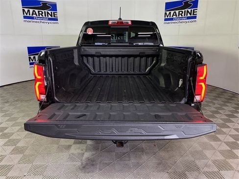 Used 2023 Chevrolet Colorado Z71 w/ Z71 Convenience Package 2 image 31