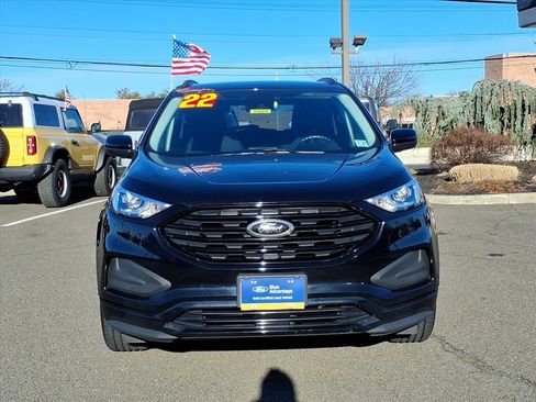 Certified 2022 Ford Edge SE w/ Black Appearance Package image 2