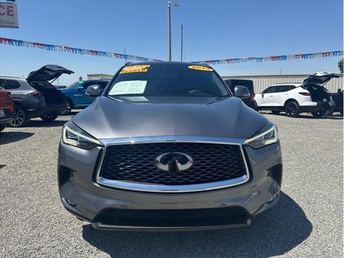 Used 2019 INFINITI QX50 Essential w/ Sensory Package AWD/4WD image 2