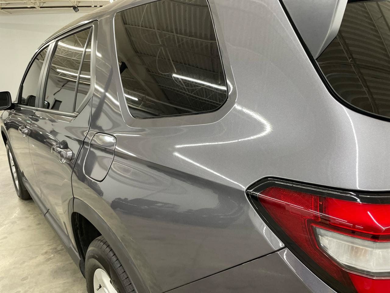 Used 2023 Honda Pilot LX image 11