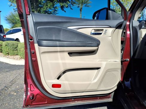 Used 2022 Honda Pilot Special Edition image 19