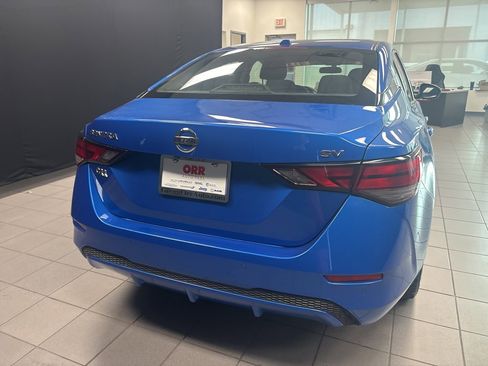 Used 2023 Nissan Sentra SV image 4