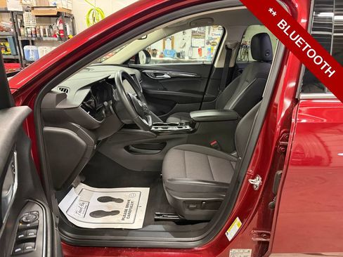 Used 2023 Buick Envision Preferred AWD/4WD image 11