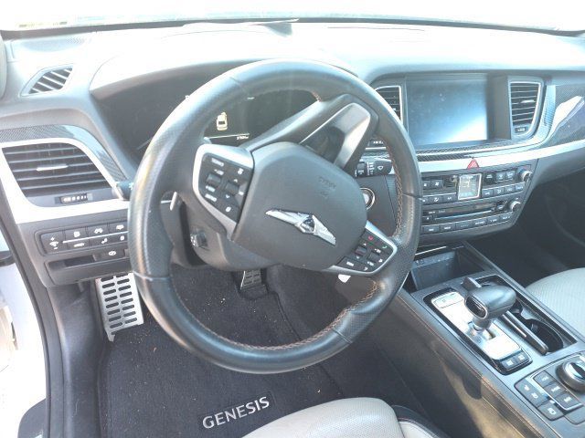 Used 2018 Genesis G80 3.3T Sport RWD image 2