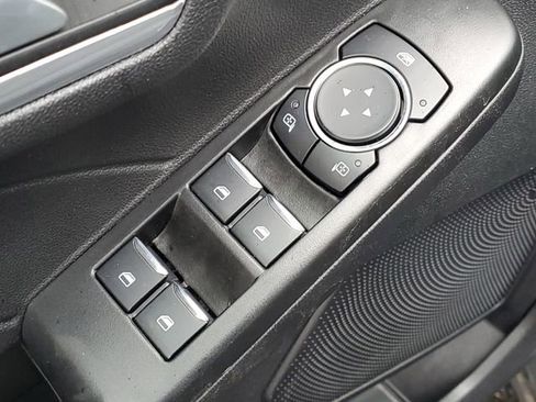 Used 2025 Ford Escape Platinum image 23