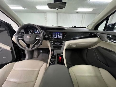 Certified 2023 Cadillac XT6 Premium Luxury w/ Technology Package image 17