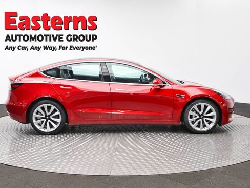 Used 2018 Tesla Model 3 Long Range AWD/4WD image 4