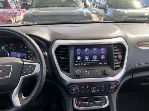 Used 2020 GMC Acadia SLE image 8