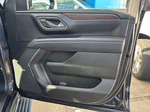 Used 2024 Chevrolet Tahoe High Country image 17