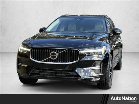 Used 2023 Volvo XC60 B5 Core w/ Protection Package image 1