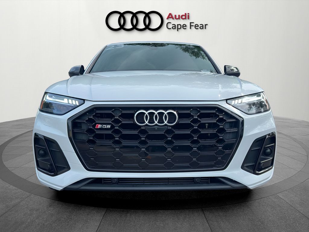 Used 2023 Audi SQ5 Prestige w/ Prestige Package AWD/4WD image 8