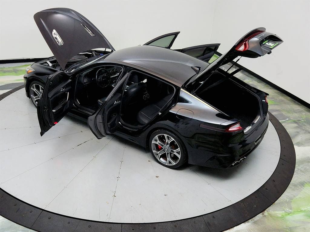 Used 2020 Kia Stinger GT RWD image 38