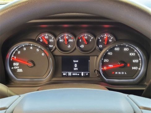 Used 2024 Chevrolet Silverado 1500 Custom Trail Boss image 27