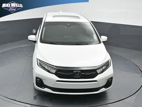 Used 2025 Honda Odyssey Elite image 10