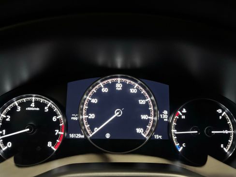 Used 2021 MAZDA MAZDA3 s image 23