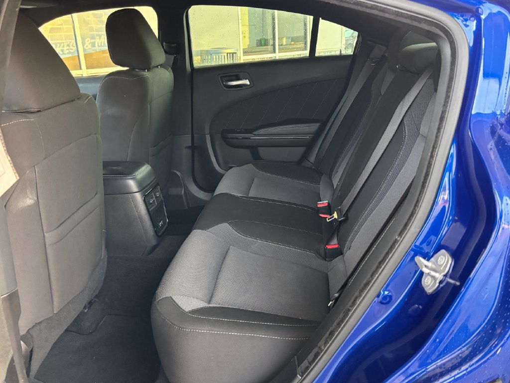 Used 2022 Dodge Charger SXT w/ Blacktop Package RWD image 25
