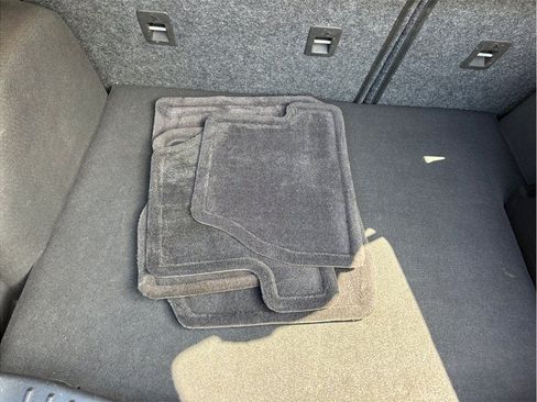 Used 2015 Ford Focus Titanium FWD image 41