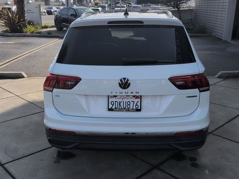 Used 2022 Volkswagen Tiguan SE image 7