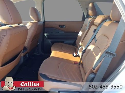 Certified 2024 Nissan Pathfinder Platinum w/ Cargo Package image 5