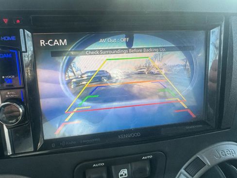 Used 2015 Jeep Wrangler Unlimited Sport w/ Quick Order Package 24S image 29