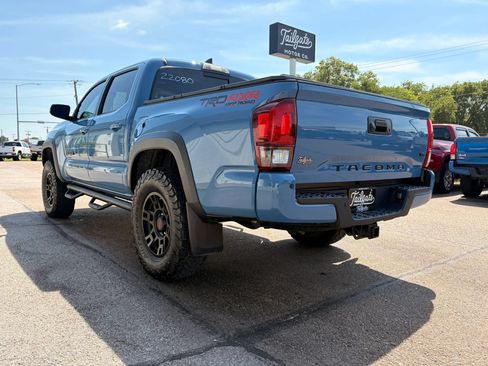 Used 2019 Toyota Tacoma TRD Off-Road w/ TRD Premium Off Road Package AWD/4WD image 5