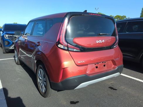 Certified 2023 Kia Soul LX image 8