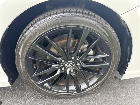 Used 2023 Toyota Camry XSE image 9