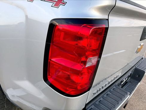 Used 2016 Chevrolet Silverado 1500 LT AWD/4WD image 29