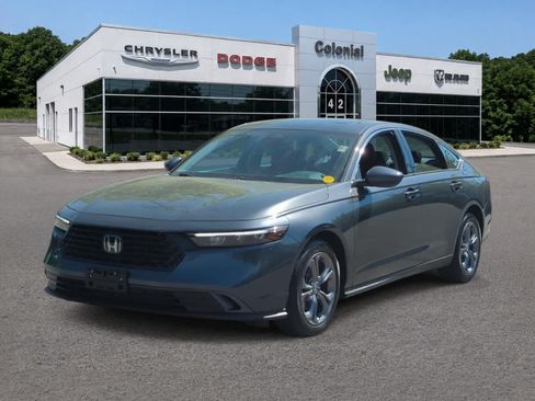 Used 2024 Honda Accord EX image 1