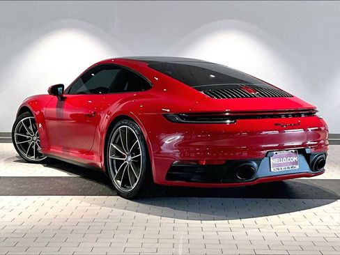 Used 2024 Porsche 911 Carrera S w/ Sport Package image 3