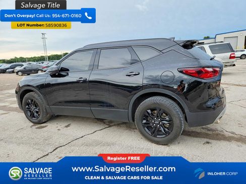 Used 2021 Chevrolet Blazer LT w/ Midnight/Sport Edition FWD image 3