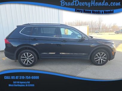 Used 2019 Volkswagen Tiguan SE w/ Panoramic Sunroof Package