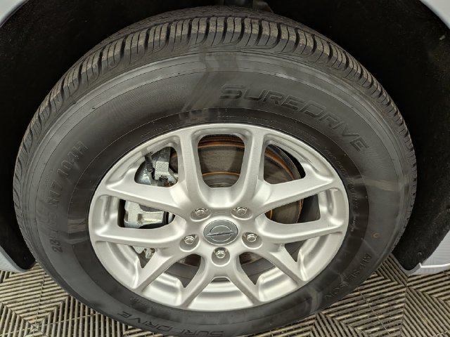 Used 2024 Chrysler Pacifica Touring-L FWD image 45