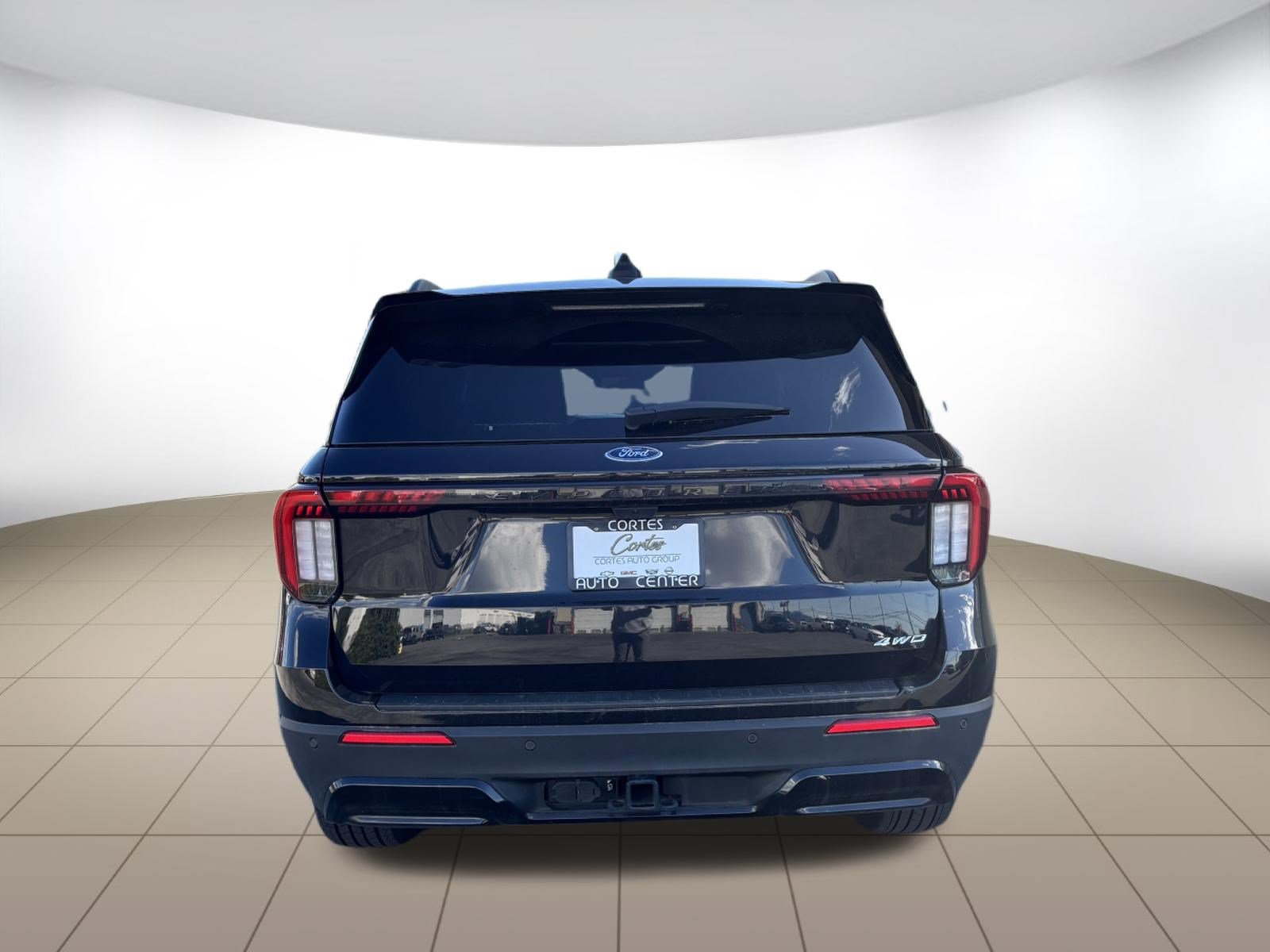 Used 2025 Ford Explorer ST-Line AWD/4WD image 6