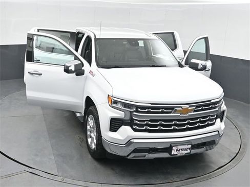 Used 2024 Chevrolet Silverado 1500 LTZ image 49