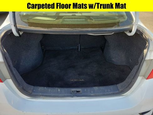 Used 2017 Nissan Sentra S FWD image 26