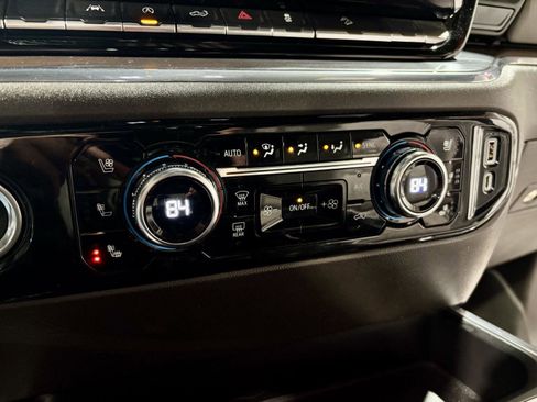 Used 2023 GMC Sierra 1500 SLT w/ SLT Premium Package image 27