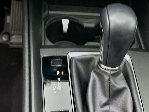 Used 2025 MAZDA CX-50 AWD 2.5 S w/ Premium Package image 24