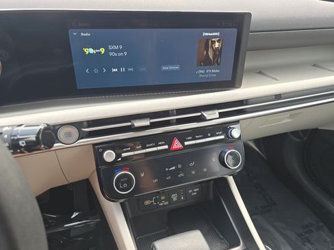 Used 2025 Hyundai Tucson SEL FWD image 39