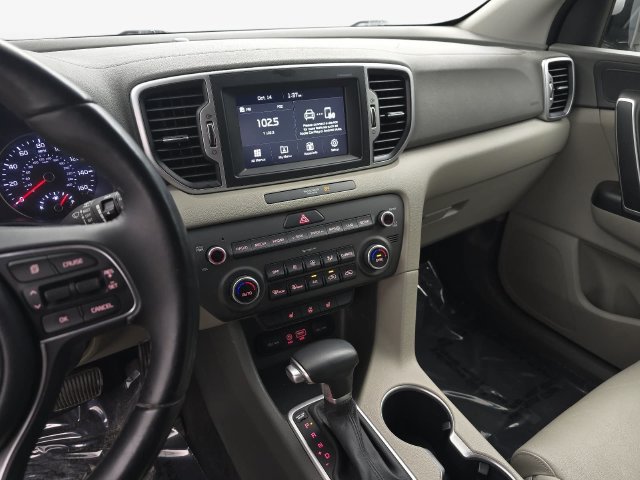 Used 2017 Kia Sportage EX w/ EX Premium Package FWD image 20