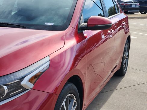 Used 2023 Kia Forte LXS w/ LXS Technology Package image 9