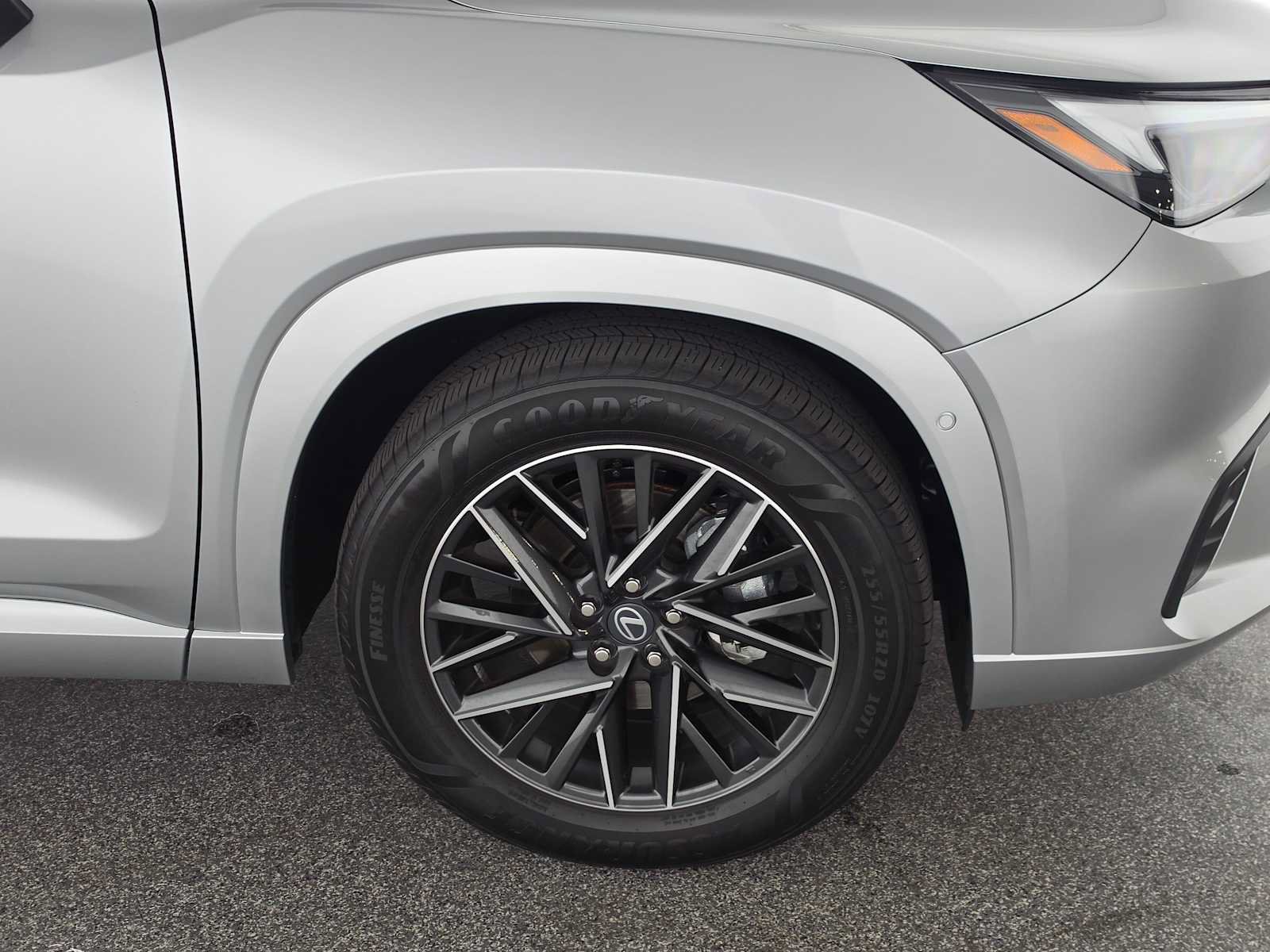 Used 2026 Lexus TX 350 AWD w/ Technology Package image 9