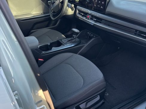 Certified 2025 Kia K4 FWD image 14